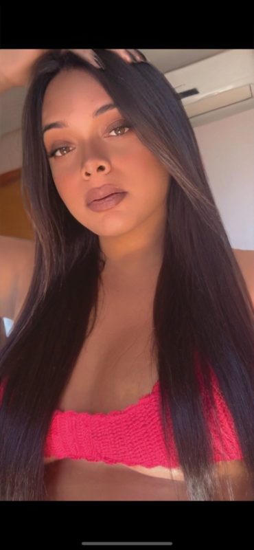Erica Lima 25
