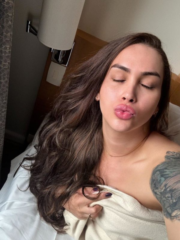 Bruna Alves 26
