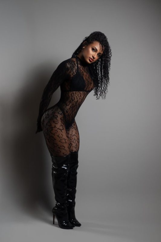 Tefinha Morena 18