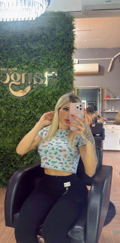 Ana Julia 14