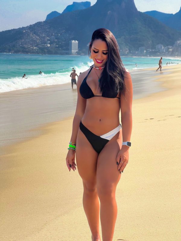 Vitória Martins 15