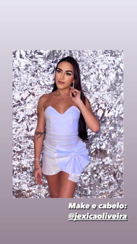 Rebeka Carioca 44