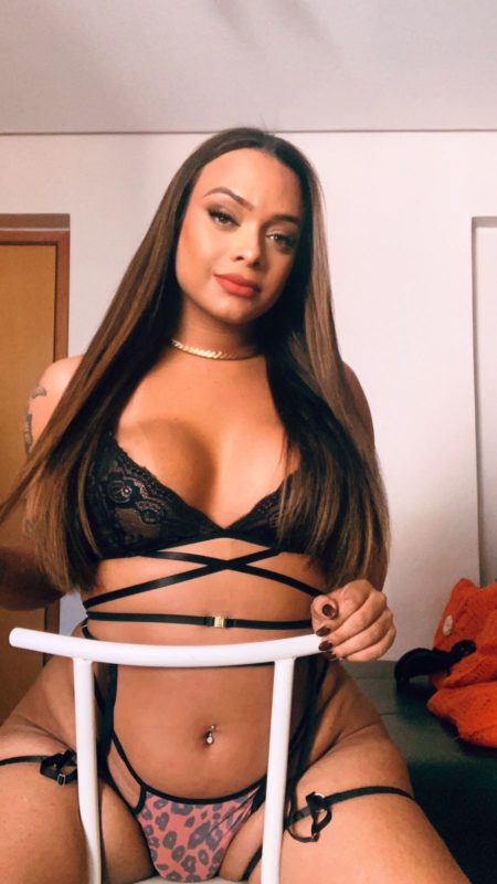 Erica Lima 5