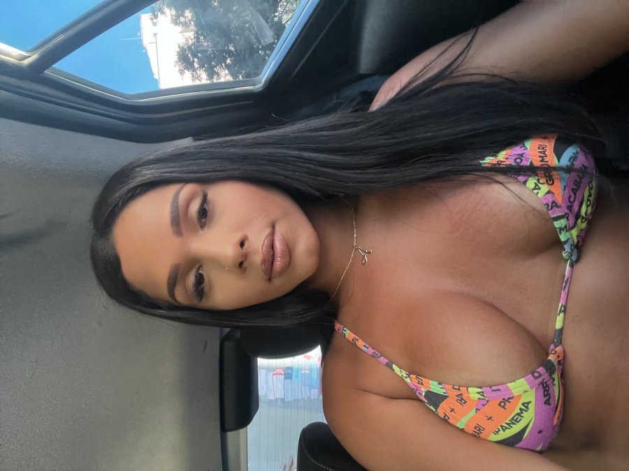 Ariela Marins