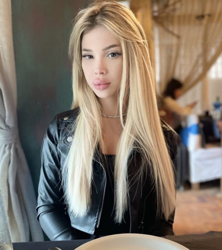 Julia Baby 6