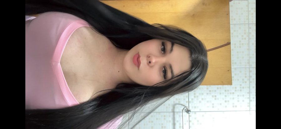Manuela Only 1