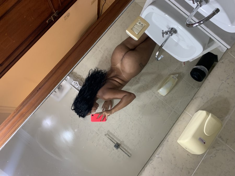 Ariela Marins 58