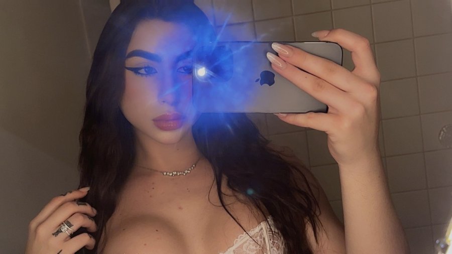 Valentina Bellucci 19