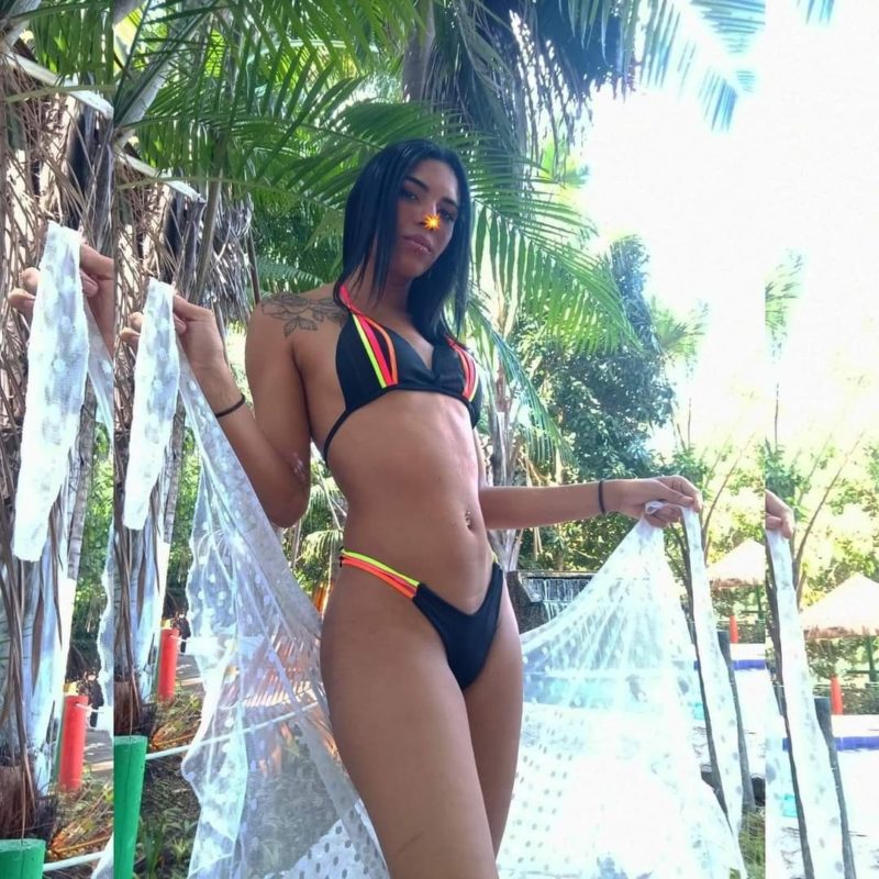 Yara Ninfetinha 65