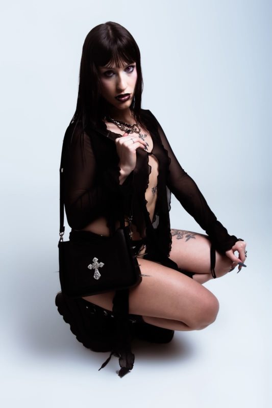 Kali Muñeka 8