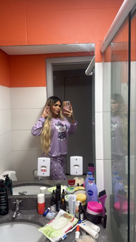 Ana Julia 66