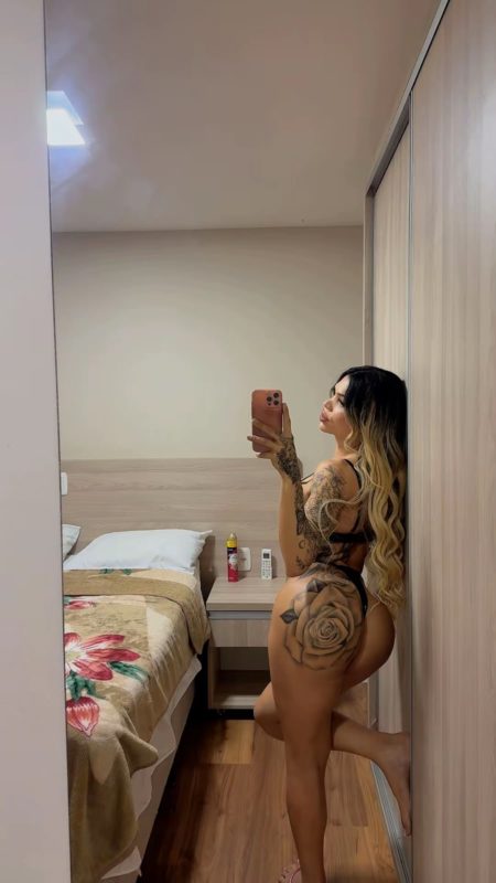 Ana Julia 42