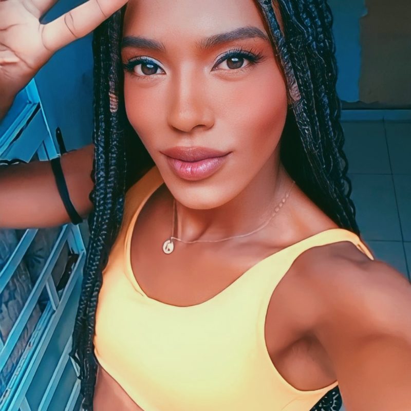 Rafaela Oberon 52