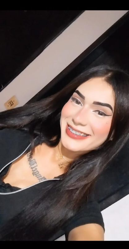 Lara Surfistinha 17