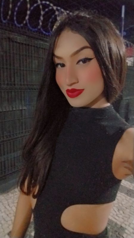 Isis Safira - Sem Local 37