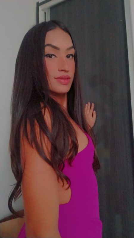 Isis Safira - Sem Local 78