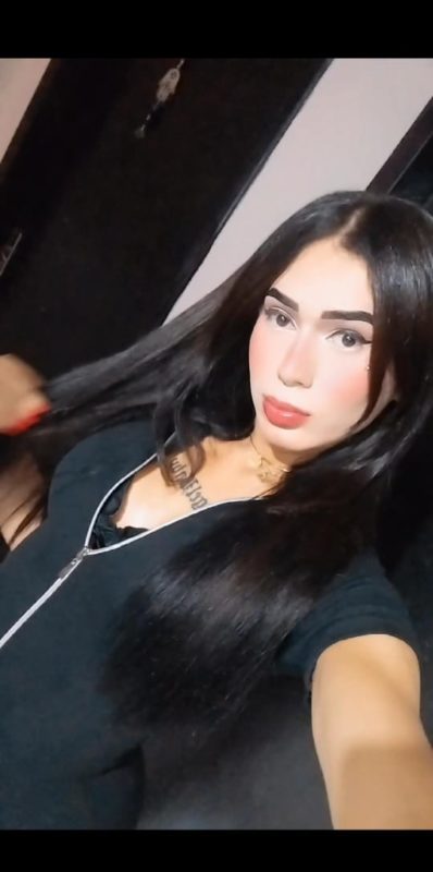 Lara Surfistinha 21
