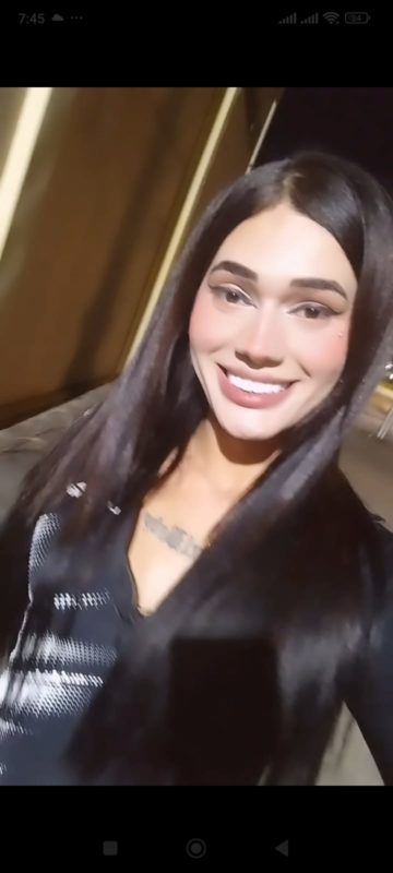 Lara Surfistinha 38