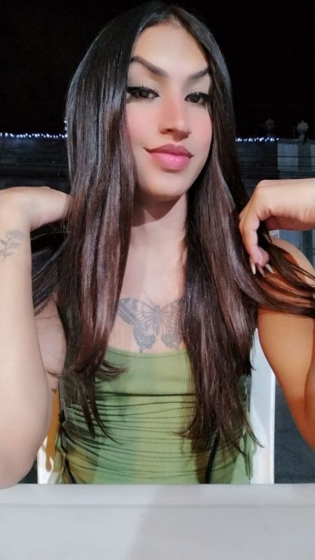 Isis Safira - Sem Local 30