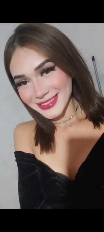 Lara Surfistinha 75