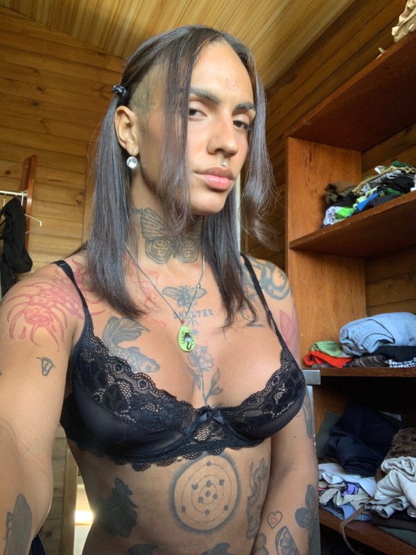 Violeta 12