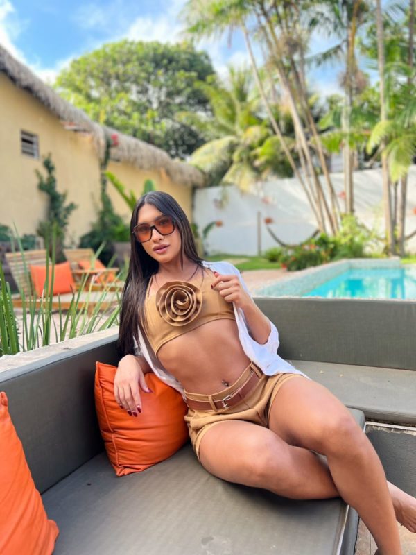 Júlia Modelo 23