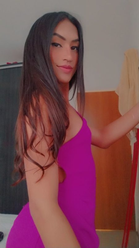 Isis Safira - Sem Local 81