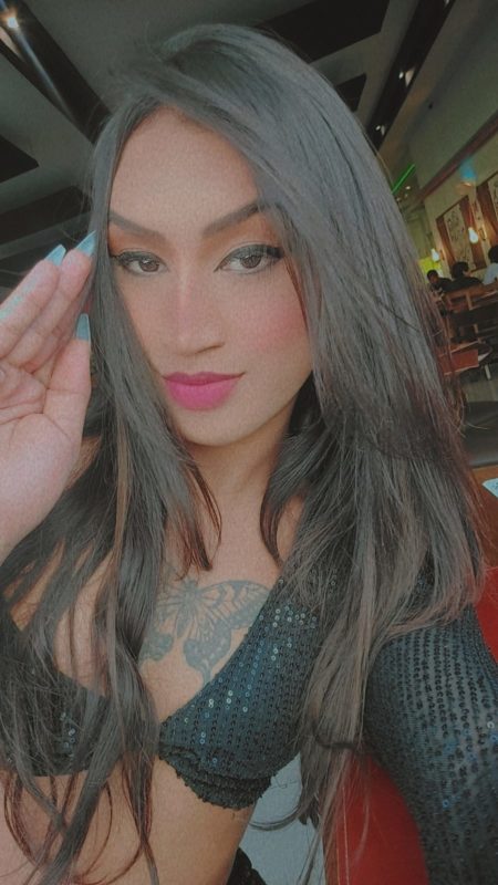 Isis Safira - Sem Local 103