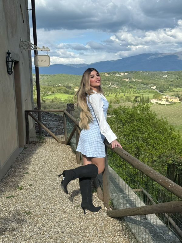 Laysa Oliva 69