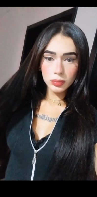 Lara Surfistinha 27