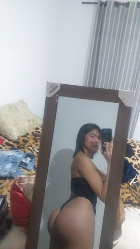 Lara Surfistinha 140