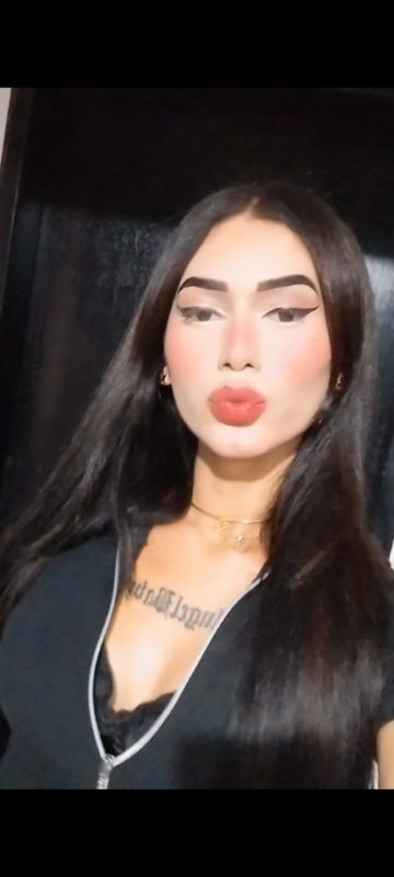 Lara Surfistinha 18