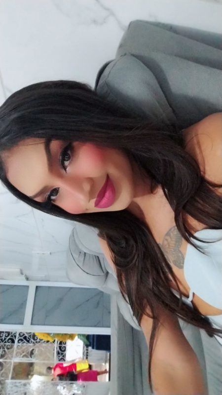 Isis Safira - Sem Local 48