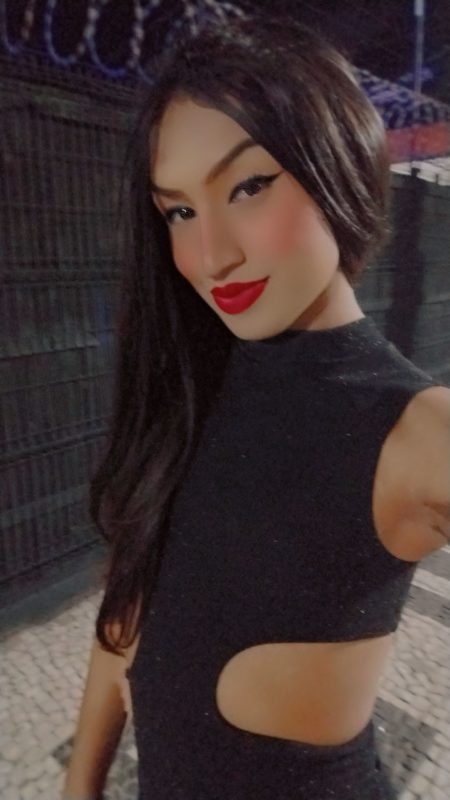 Isis Safira - Sem Local 38
