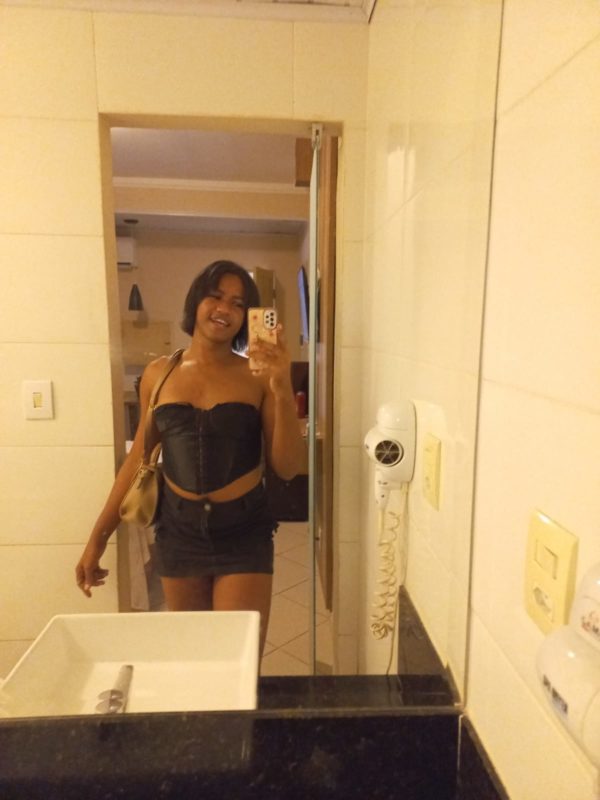 Nicolly Pimentel 23