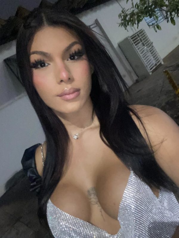 Ana Julia 8