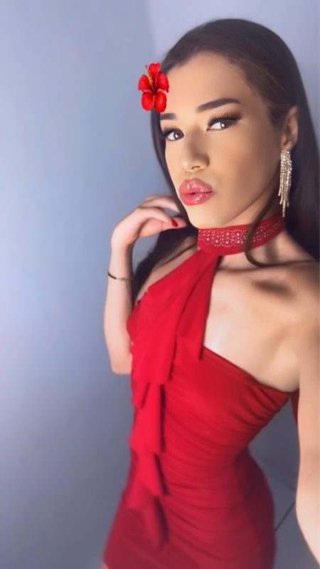 Lulu Moreira 17