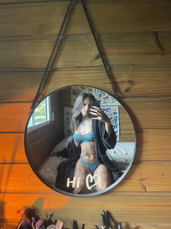 Violeta 4