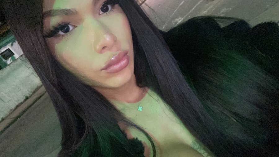 Ana Julia 7