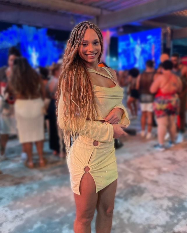 Manuella Rossee 14