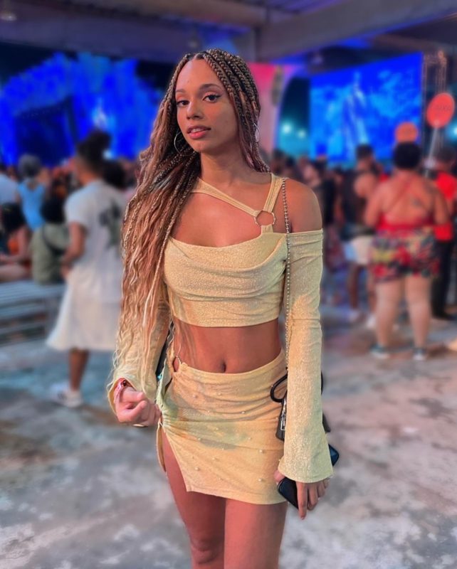 Manuella Rossee 19