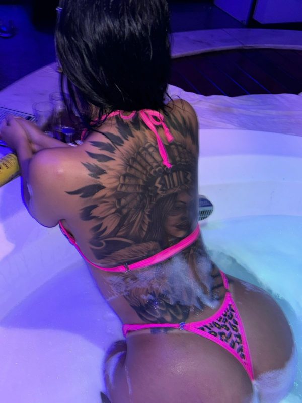 Meilin Dias 87