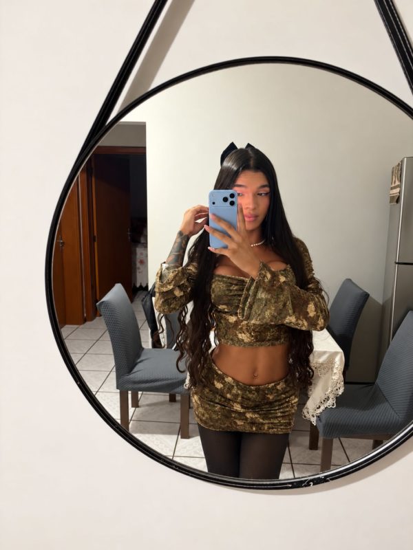 Meilin Dias 56