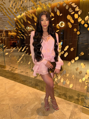 Mell Santoss 29