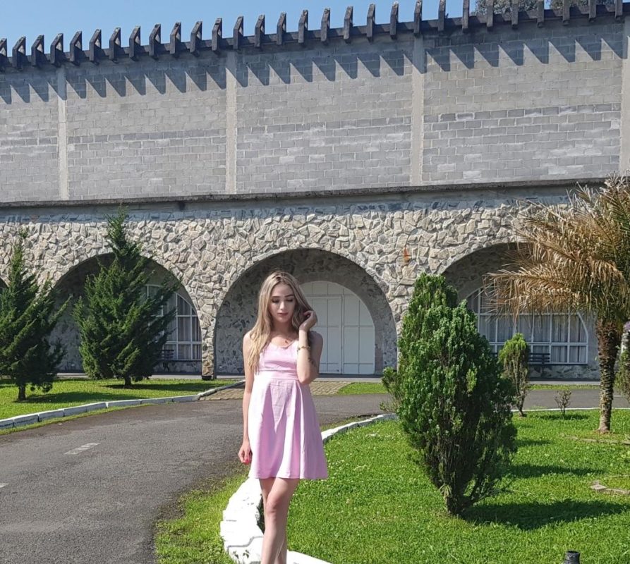 Hellen Andruscko 14