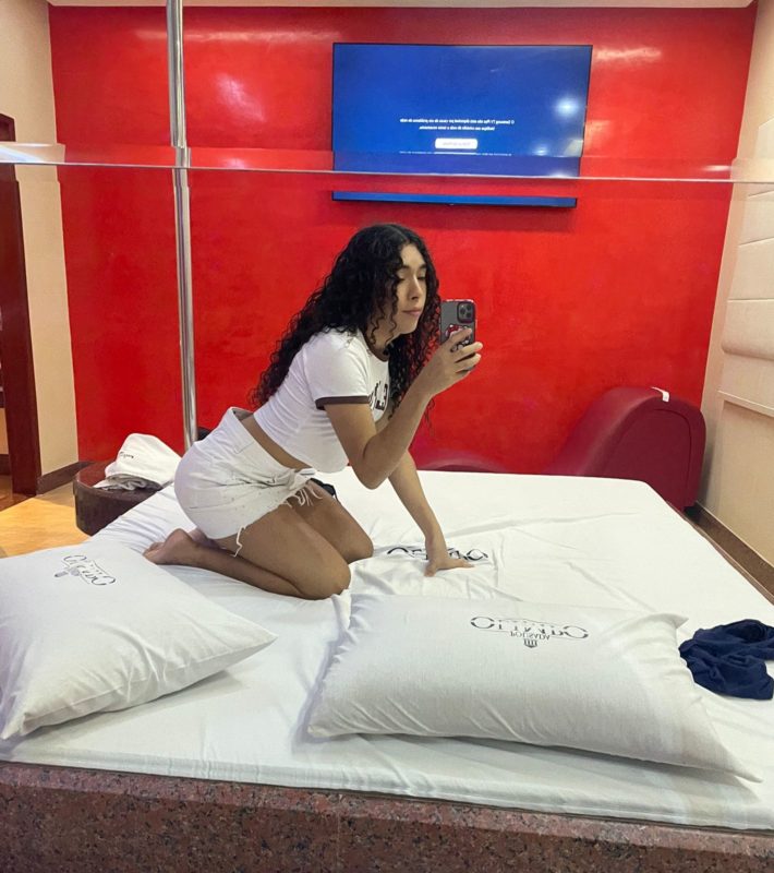 Maya Leão 27