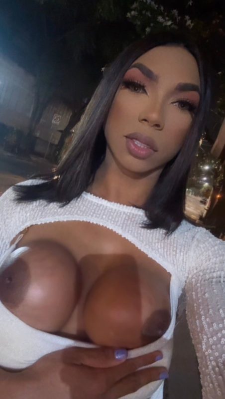 Gabrielle Santos 15