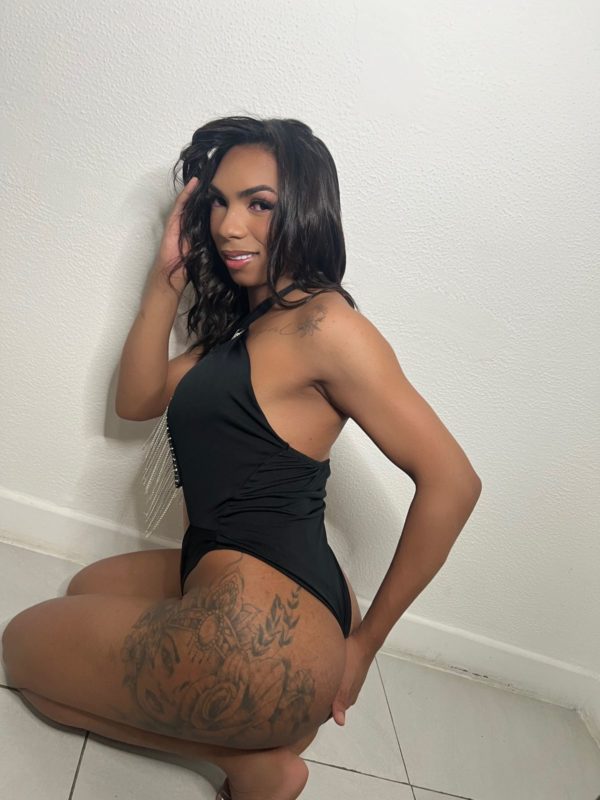 Gabrielle Santos 10