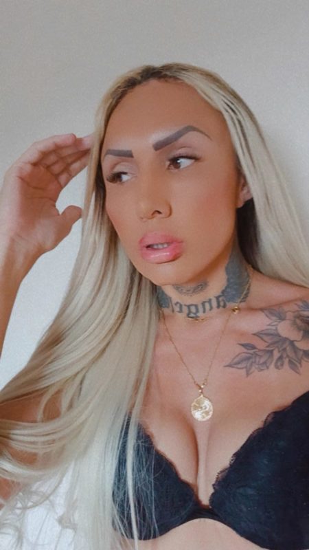 Adrielly Santos 13