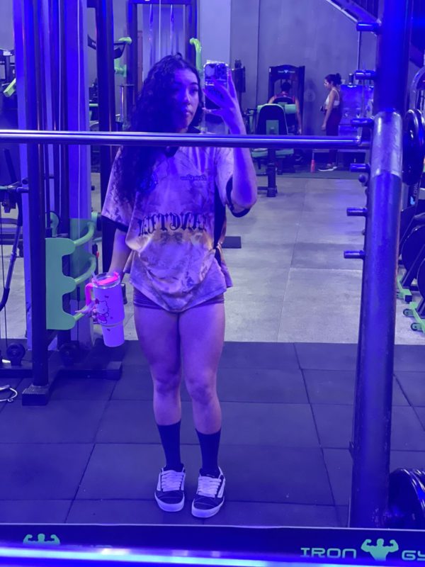Maya Leão 15